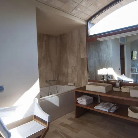 فندق Mas Falet 1682 كالونج